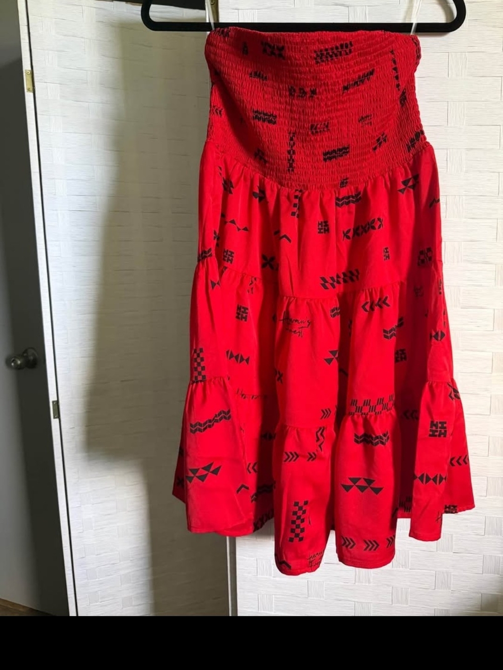 Hawaii's Finest Red Strapless Smocked Sundress with Black Print - Picture 2 of 3
